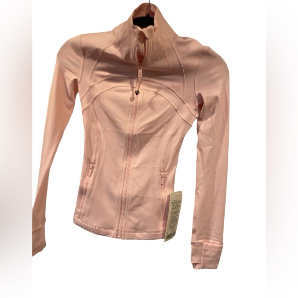 NWT Lululemon define jacket nulu Size 0